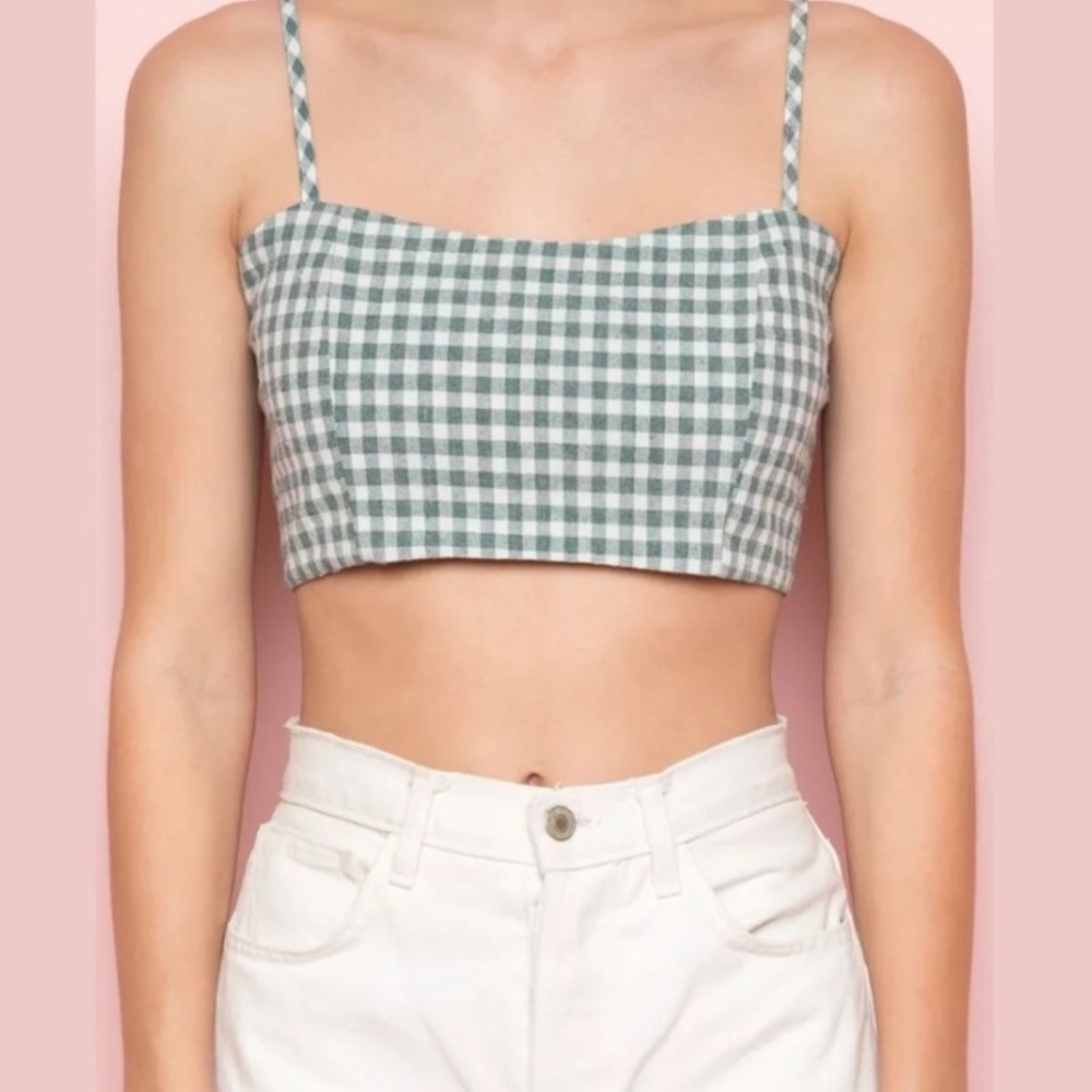 LAST CHANCE Brandy Melville Green White Austen Top